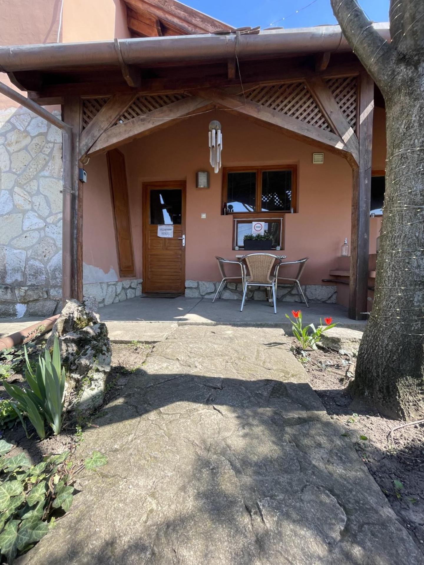 Greenpark Garden Villa Family Apartments Near Tokaj Szerencs Exteriör bild
