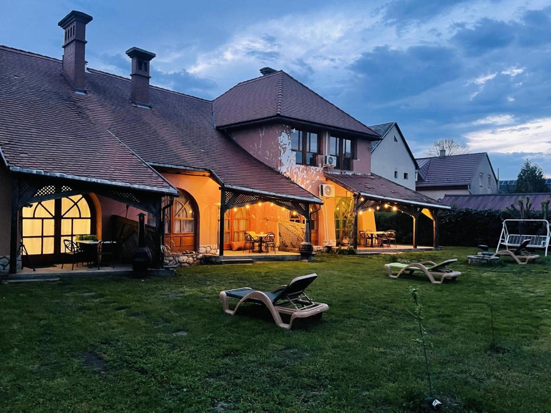 Greenpark Garden Villa Family Apartments Near Tokaj Szerencs Exteriör bild